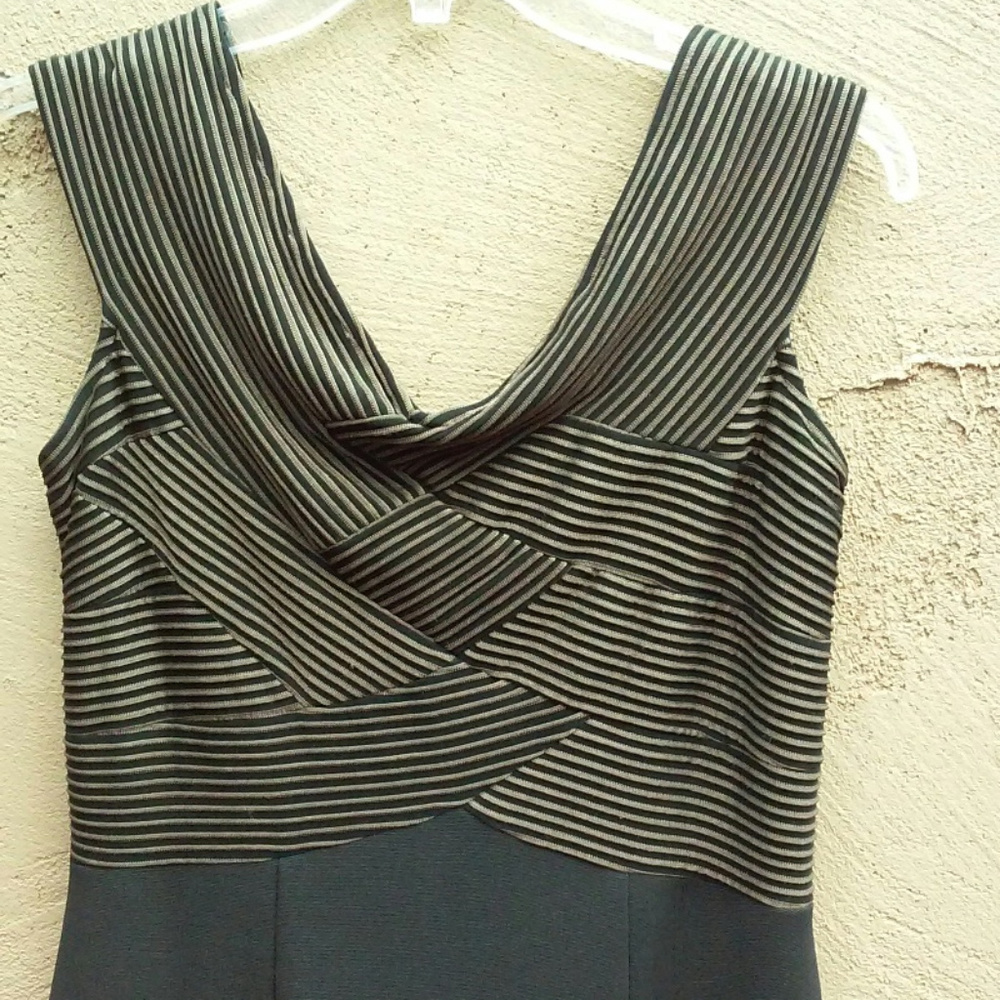 SJ Collection Black & Gold Sz 8 Maxi Evening Wear